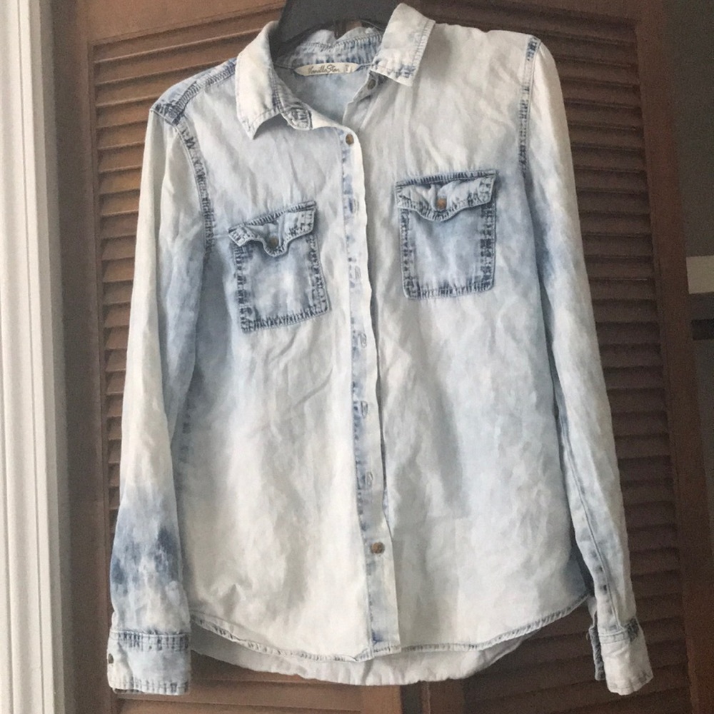 Button up shirt